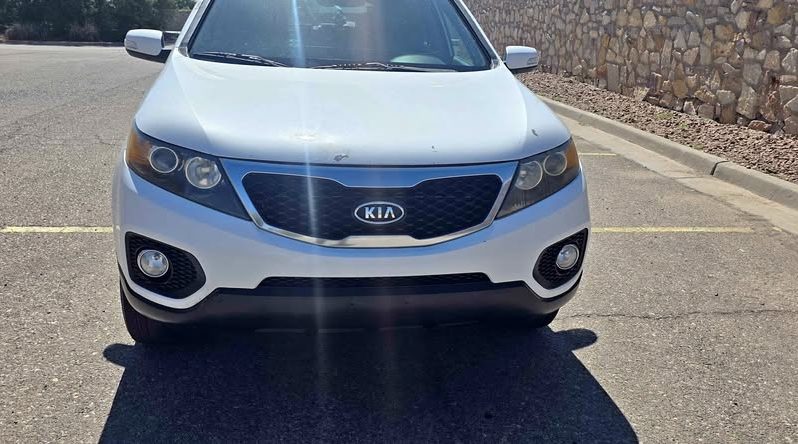 Good 2011 Kia Sorrento full